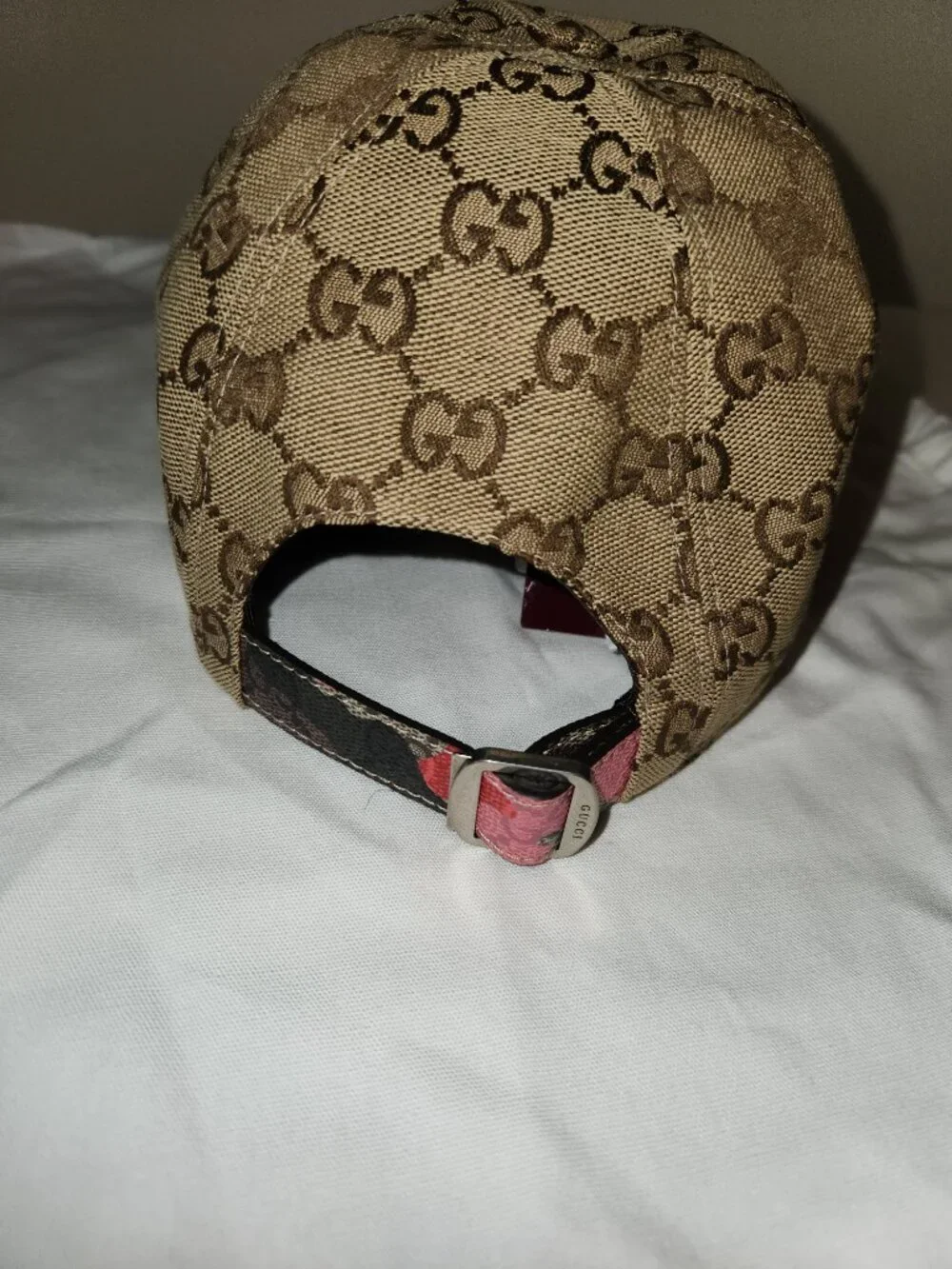 NWT Gucci GG canvas baseball unisex cap hat - size M; Rtl $660